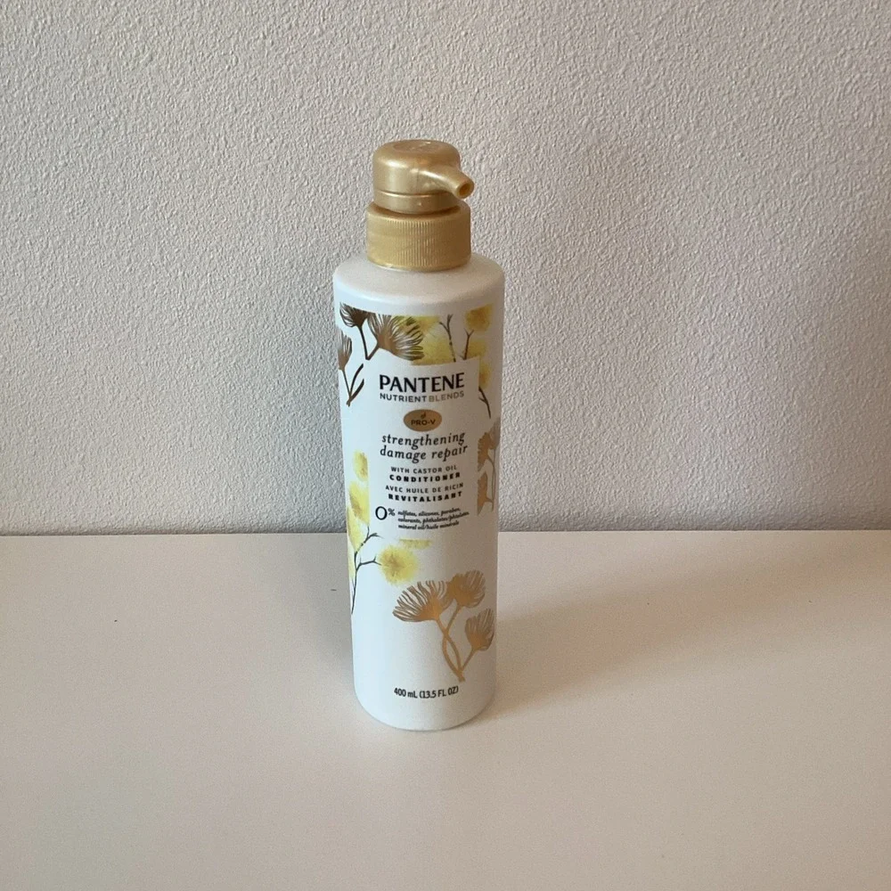 Pantene Nutrient Blends Strengthening Damage Repair CONDITIONER 13.5oz 2 PACK